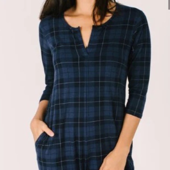 Smash & Tess Present In Plaid Romper - Picture 5 of 6